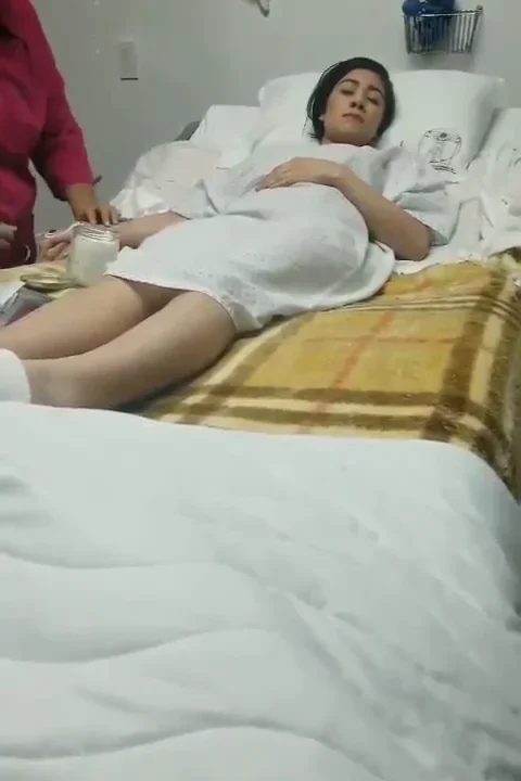 Giselle Montes se la folla en el hospital real xxx