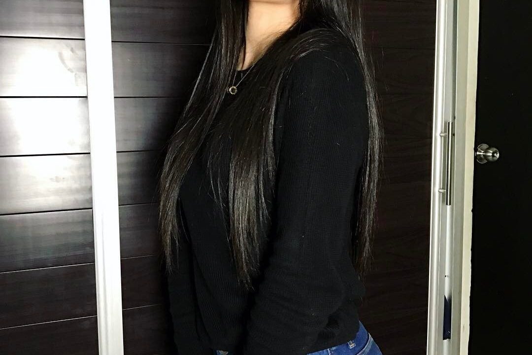 Kimberly Loaiza pack