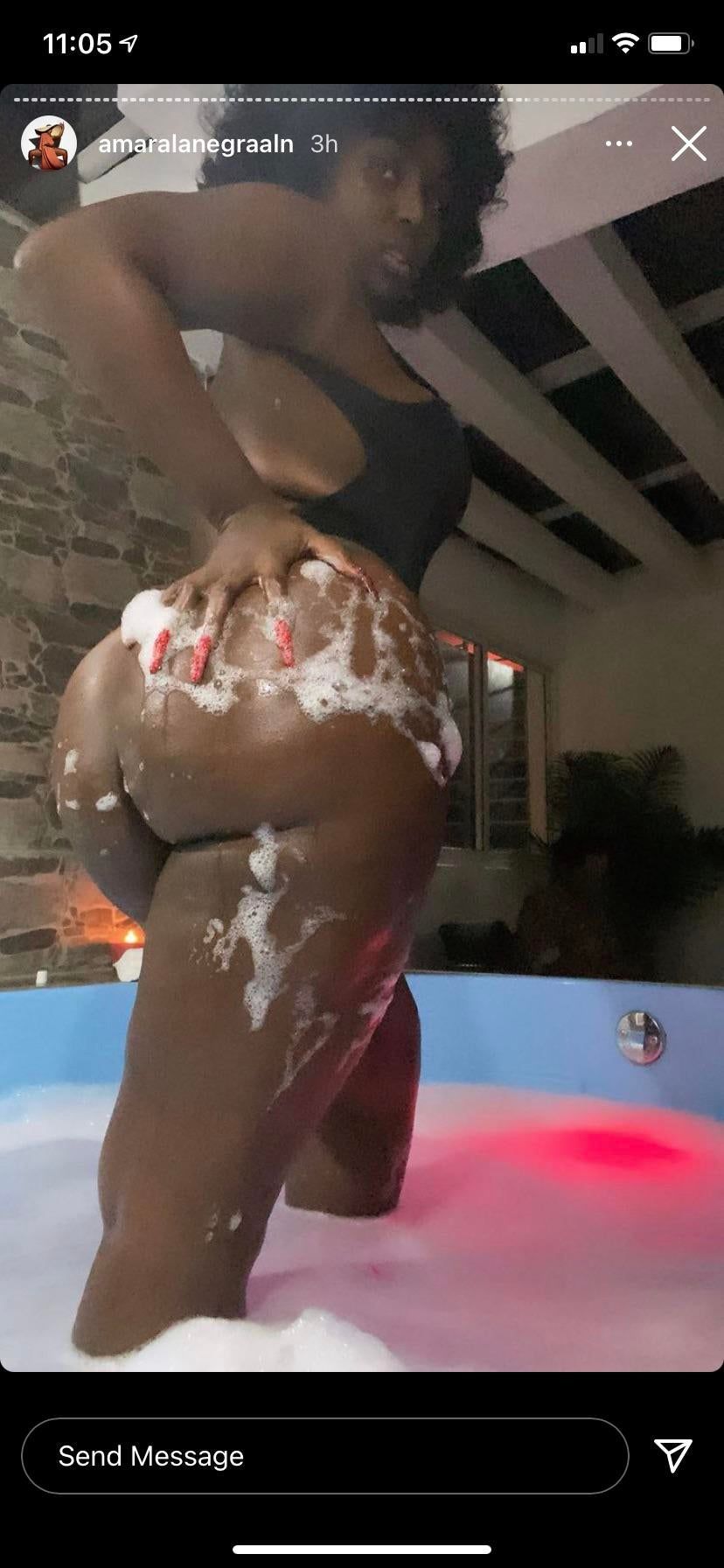 Amara la negra twerking