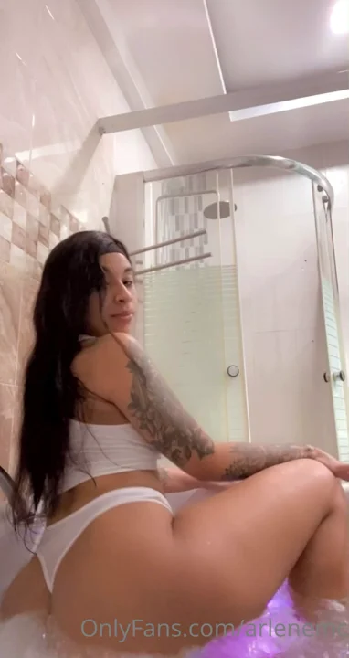 Arlene MC xxx la dominicana mas sexy