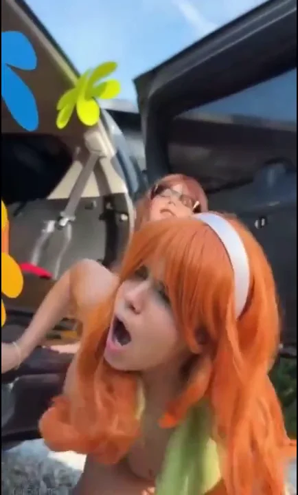 Michelle Rabbit xxx masaje a Isabela Ramirez