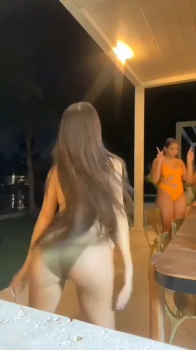 natti-natasha,-nattinatasha_lesbianas_oral_video-casero3
