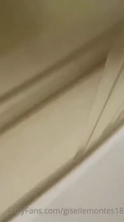 Giselle Montes así le dan los buenos días