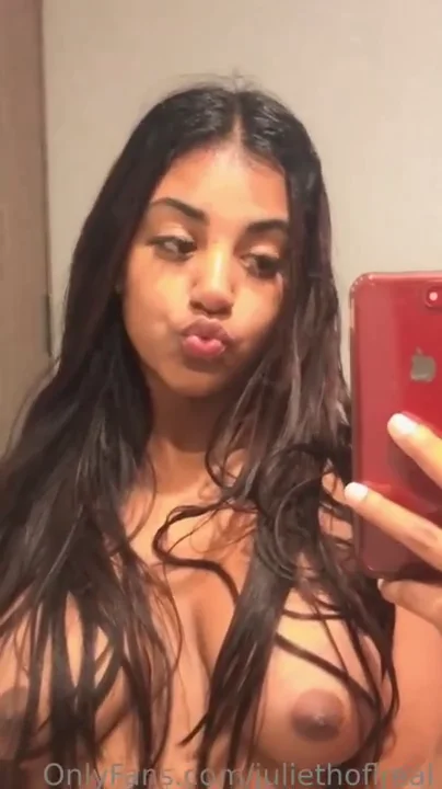 Julieth Diaz video desnuda xxx