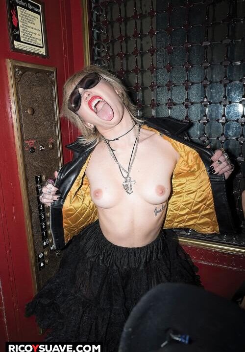 Miley Cyrus sexy imagenes xxx