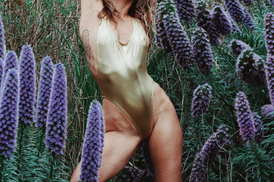Miley Cyrus sexy imagenes xxx