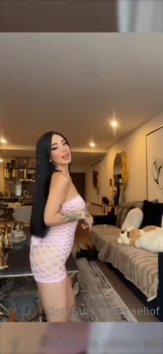 Caeli disfrutando del dia xxx
