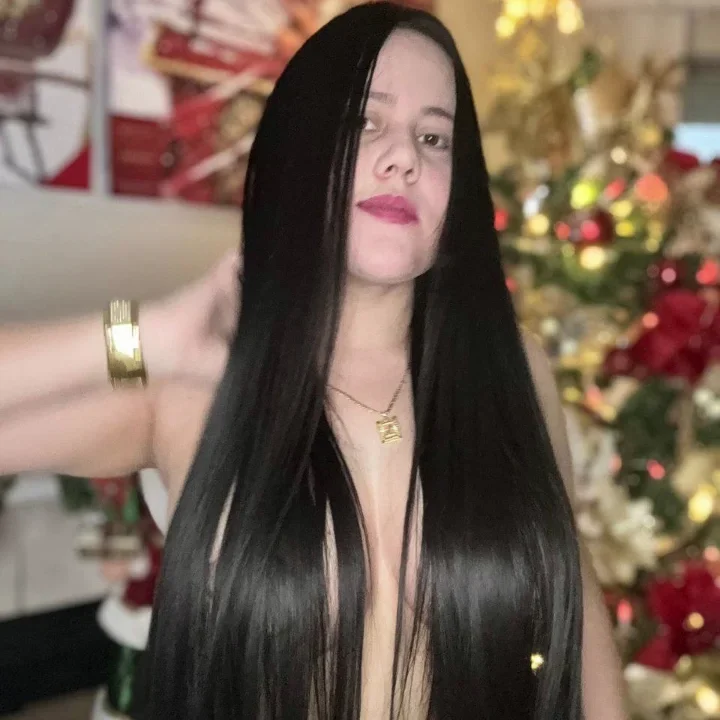 Marye_xxx_only_masturbandose_2