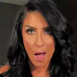 Raven Hart