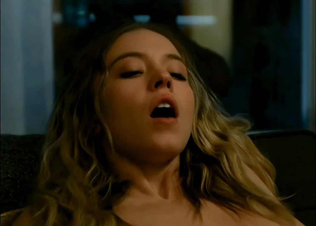 Sydney Sweeney The Voyeurs Sex Scenes HD