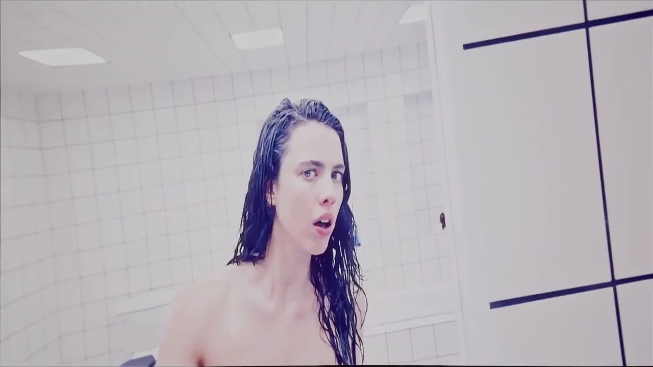 Margaret Qualley The Substance Nude Scenes xxx