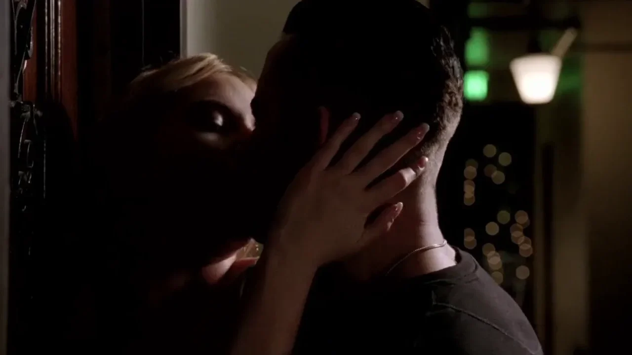 Scarlett Johansson_orgasmo_masturbandose_videos porno1