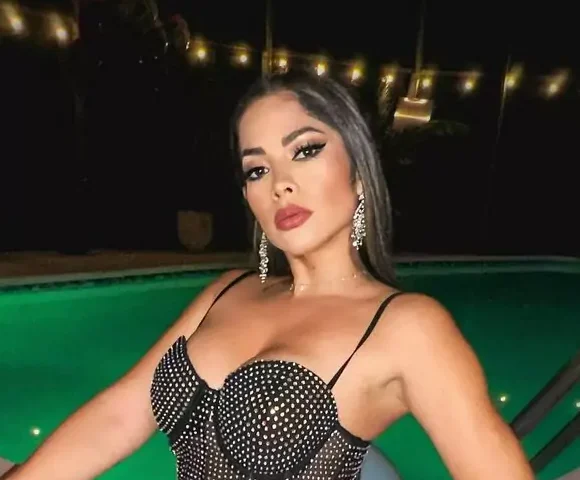Elizabeth Marquez