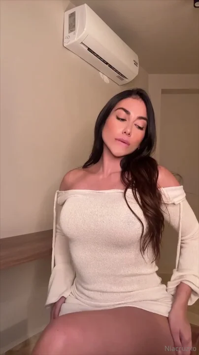 Niacruzxo xxx masturbandose para sus fans
