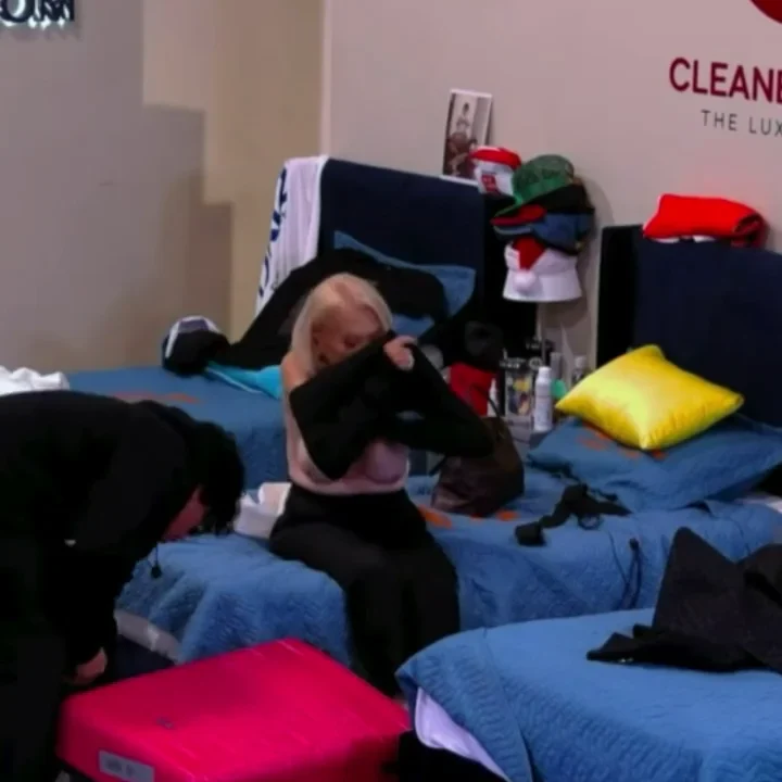 Laura Bozzo xxx muestra todo en la casa de alofoke
